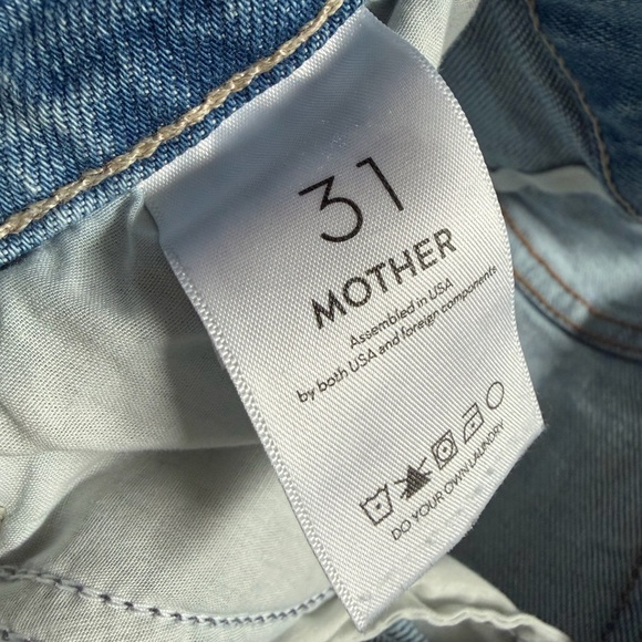 MOTHER Light Blue Denim Jeans with Pocket 'M' Stitch - Picture 5 of 7